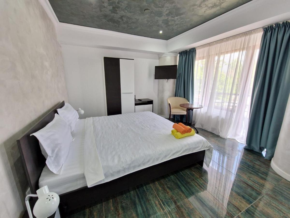Kpm Downtown Apartments Бухарест Екстер'єр фото
